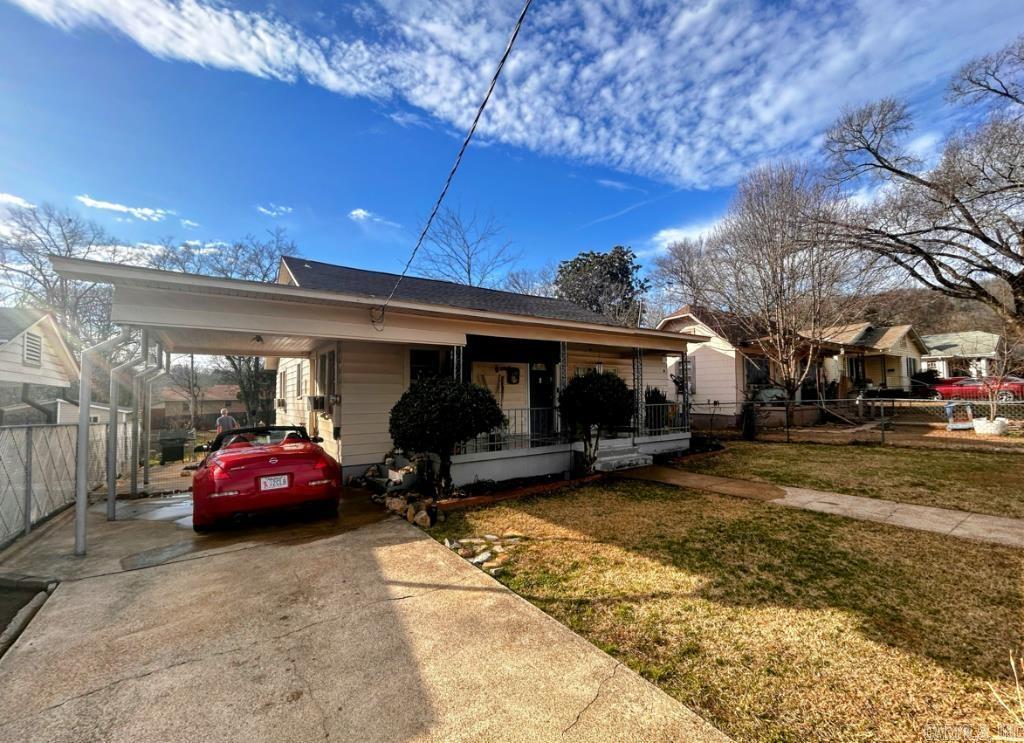 Gardner St, Hot Springs, AR 71913