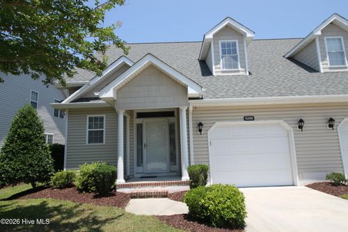 b-520 Village Green Dr, Morehead City, NC, 28557-9641 | Card Image