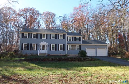 26 Flintlock Rd, Madison, CT, 06443-2437 | Card Image