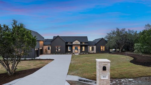 507 Terrace Canyon Dr, Dripping Springs, TX, 78620-4082 | Card Image
