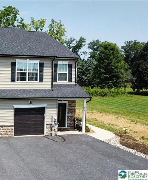 8453 Hamilton Blvd, Breinigsville, PA, 18031-1224 | Card Image