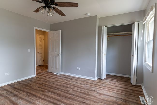 130 S Hale Ave, Townhouse with 2 bedrooms, 2 bathrooms and 2 parking in Bartlett IL | Image 18