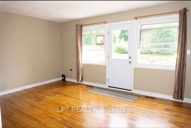 5 - 126 Notch Hill Rd, Condo with 4 bedrooms, 3 bathrooms and 1 parking in Kingston ON | Image 11