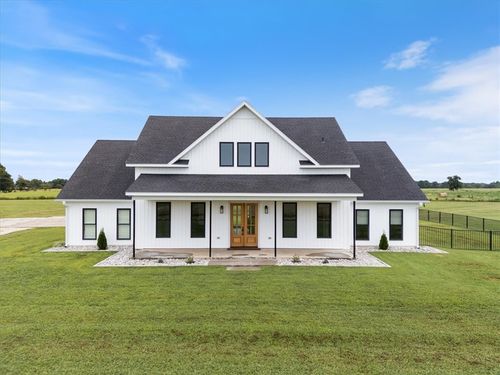 16032 Russell Yeates Rd, Pea Ridge, AR, 72751-3061 | Card Image