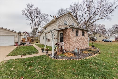 1552 Elizabeth Avenue, Lakemore, OH, 44250 | Card Image