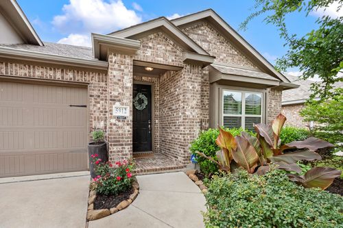 5912 Aster Dr, McKinney, TX, 75071-2230 | Card Image