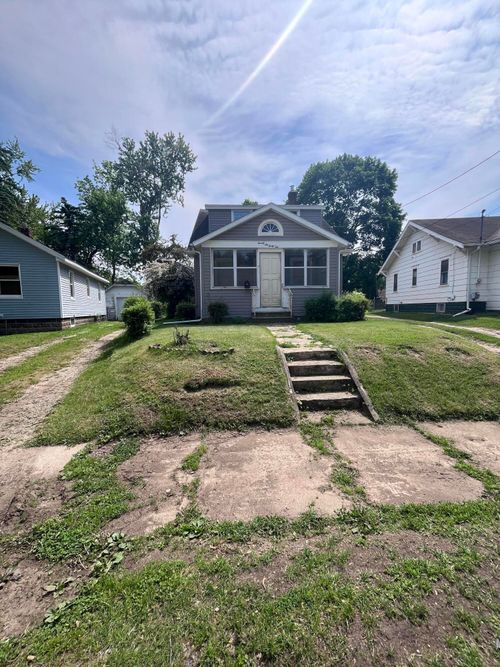 2642 Bow Street, Jackson, MI, 49203 | Card Image