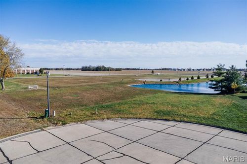 55 Jasons Pt, Highland, IL, 62249-5907 | Card Image