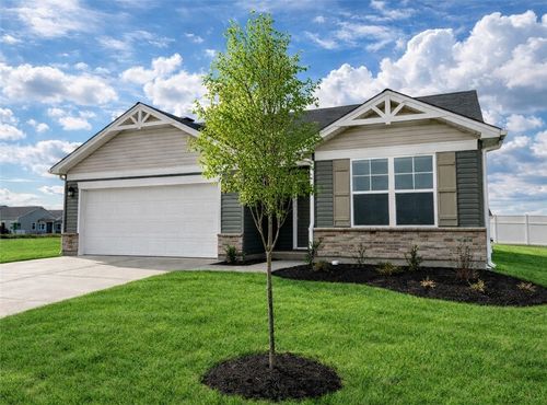 1181 Blue Spruce Ln, Wilmington, OH, 45177-3023 | Card Image