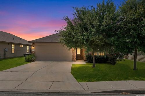 8750 Fischer Fls, San Antonio, TX, 78254-4683 | Card Image