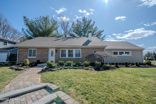 415 Parkview Ave, Ocean, NJ, 07712-4731 | Card Image