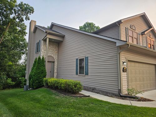 324 Stratford Ln, Lake Orion, MI, 48360-1352 | Card Image