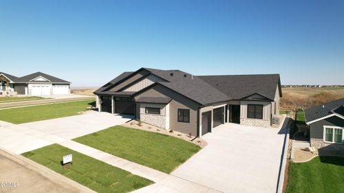 2108 Prairie Hawk Dr, Bismarck, ND, 58503-5740 | Card Image