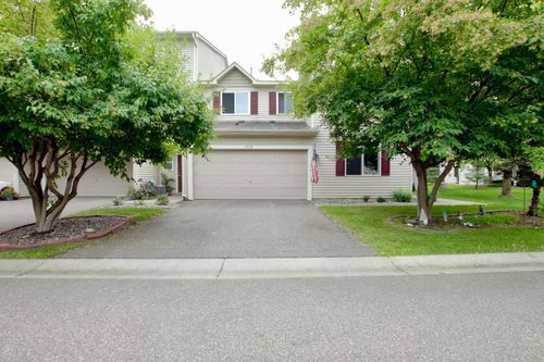 9138 Comstock Ln N, Maple Grove, MN, 55311-1578 | Card Image