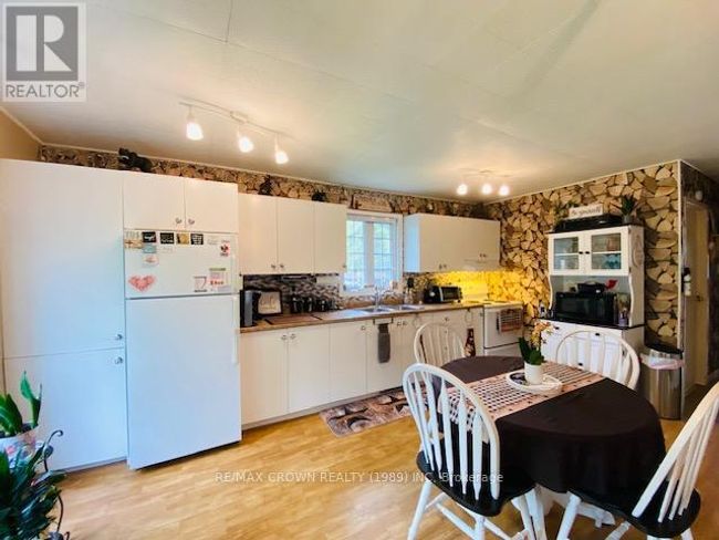 1142 Fantham Rd, House other with 3 bedrooms, 1 bathrooms and 4 parking in Fauquier ON | Image 23