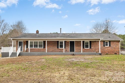4661 Willie Bayne Ln, Heath Springs, SC, 29058-8898 | Card Image