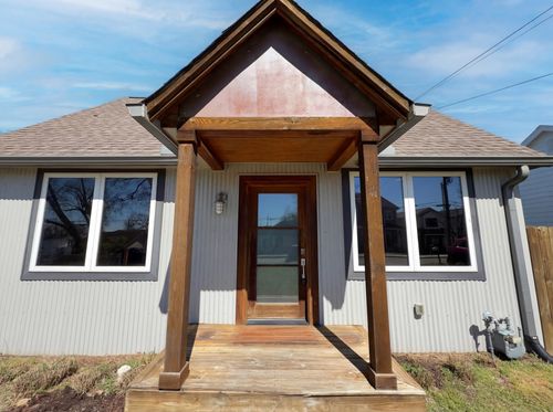 1067 Zophi St, Nashville, TN, 37216-3031 | Card Image