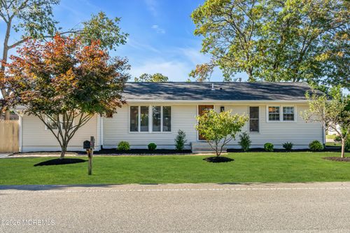 49 Elm St, Beachwood, NJ, 08722-3401 | Card Image