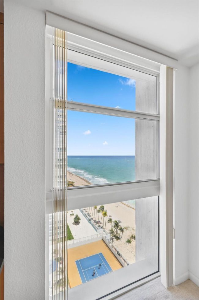APT-1808 - 1370 S Ocean Blvd, Condo with 2 bedrooms, 3 bathrooms and null parking in Pompano Beach FL | Image 18