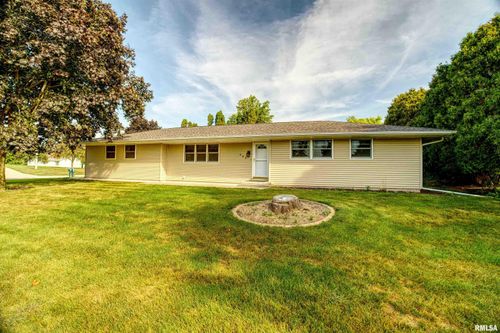 603 2nd Ave, Fulton, IL, 61252-1401 | Card Image