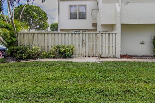 w-12079 Regal Court, Wellington, FL, 33414 | Card Image