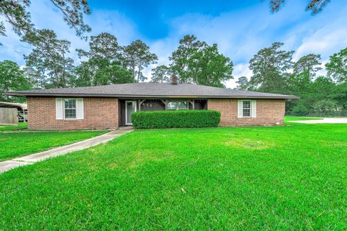 5813 Russell Ln, Baytown, TX, 77521-9279 | Card Image