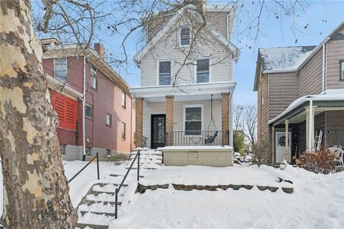 216 Whipple St, Swissvale, PA, 15218-1140 | Card Image