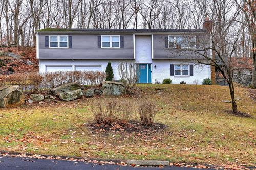 826 Quarter Mile Road, Orange, CT, 06477 | Card Image