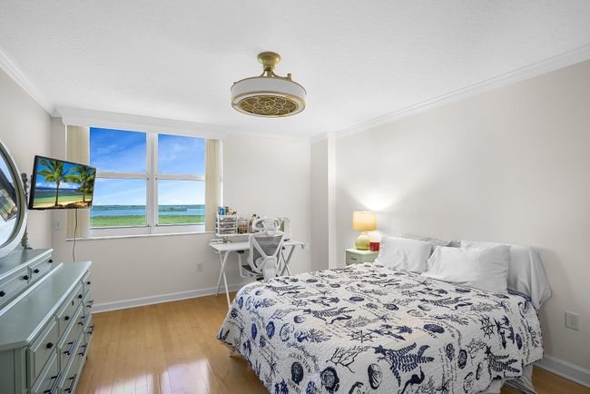 APT-1901 - 5049 N Highway A1a, Condo with 3 bedrooms, 2 bathrooms and null parking in Hutchinson Island FL | Image 43