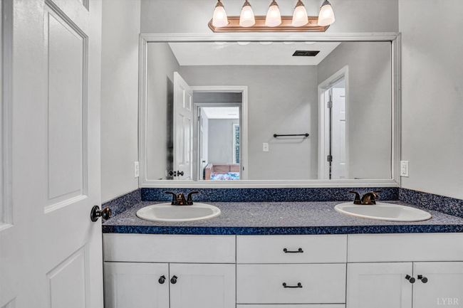 1151 Roaring Run Rd, House other with 4 bedrooms, 3 bathrooms and null parking in Goode VA | Image 27