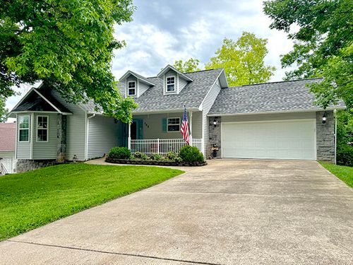155 Tyler St, Branson, MO, 65616-2216 | Card Image