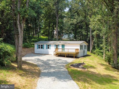 63 Cherry Rd, Airville, PA, 17302-9090 | Card Image