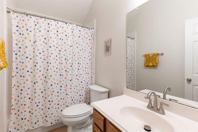 4613 Meridian Park Dr, House other with 3 bedrooms, 2 bathrooms and 2 parking in Pearland TX | Image 9