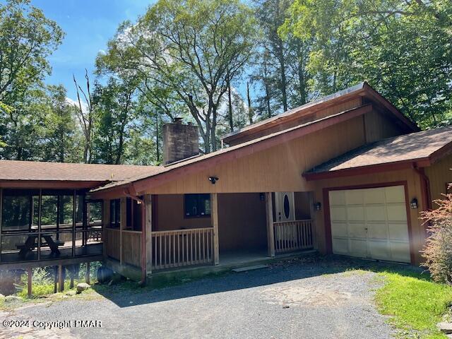 Manchester Dr, Bushkill, PA 18324