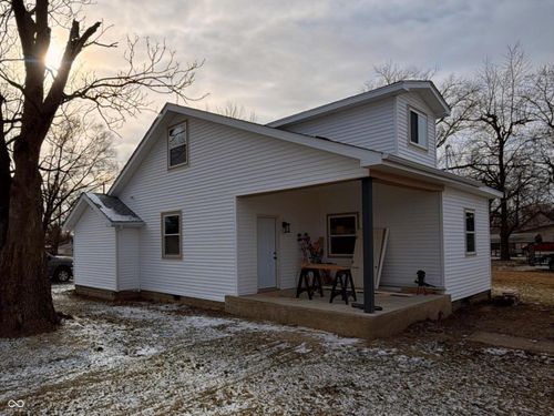 2435 S D St, Elwood, IN, 46036-2537 | Card Image