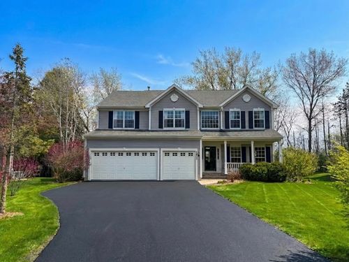 2825 Haven Ln, Lindenhurst, IL, 60046-4976 | Card Image