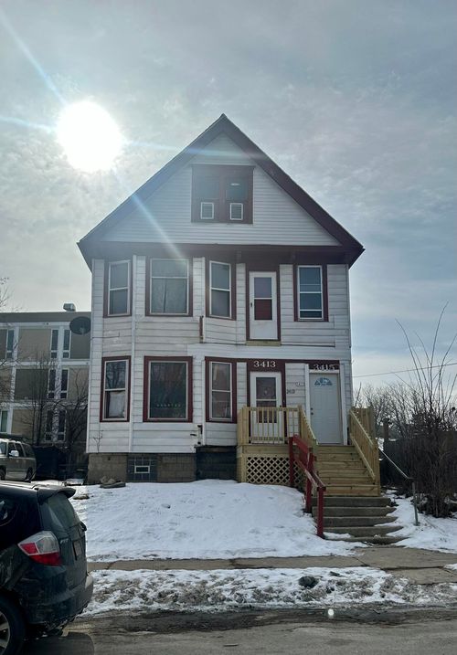 3413 W Vine St, Milwaukee, WI, 53208-1937 | Card Image