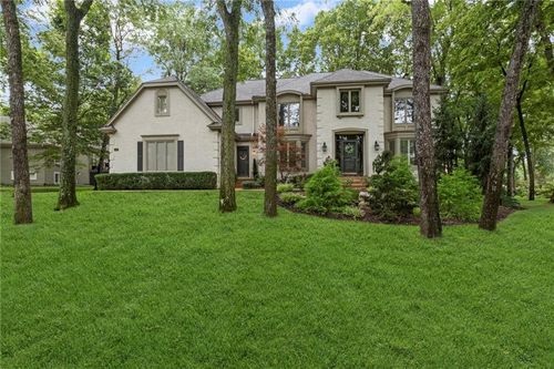 16800 S Country Club Dr, Village Of Loch Lloyd, MO, 64012-4126 | Card Image