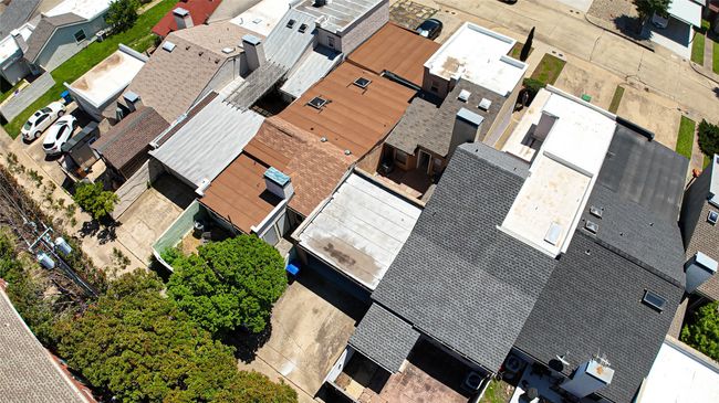 1837 Amber Ln, Townhouse with 2 bedrooms, 2 bathrooms and null parking in Carrollton TX | Image 20