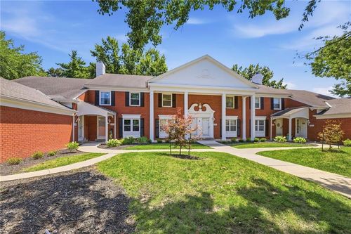 10577 Riley St, Overland Park, KS, 66212-2428 | Card Image