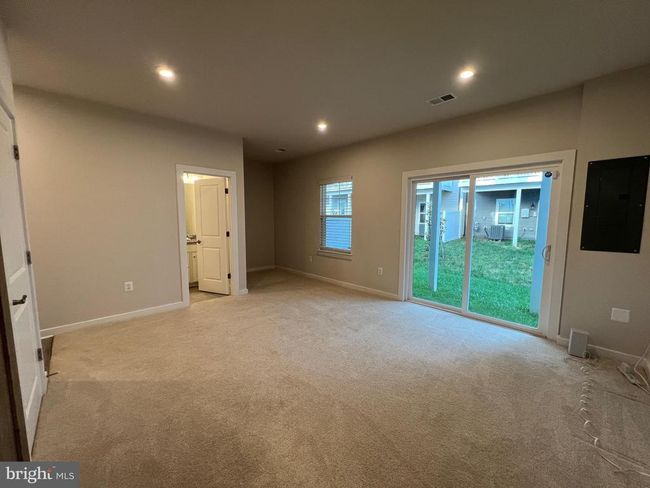 1800 Cherry Birch St, Townhouse with 5 bedrooms, 5 bathrooms and null parking in DUMFRIES VA | Image 30