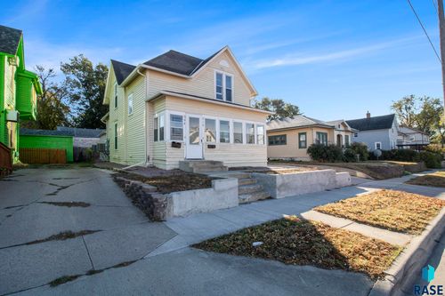 310 & 308 S Walts Ave Avenue, Sioux Falls, SD, 57104-3545 | Card Image