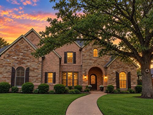 1403 Eleanor Rigby Ln, Mansfield, TX, 76063-5482 | Card Image