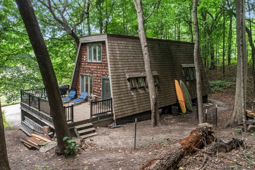 226 N Madison St, SAINT CROIX FALLS, WI, 54024-9134 | Card Image