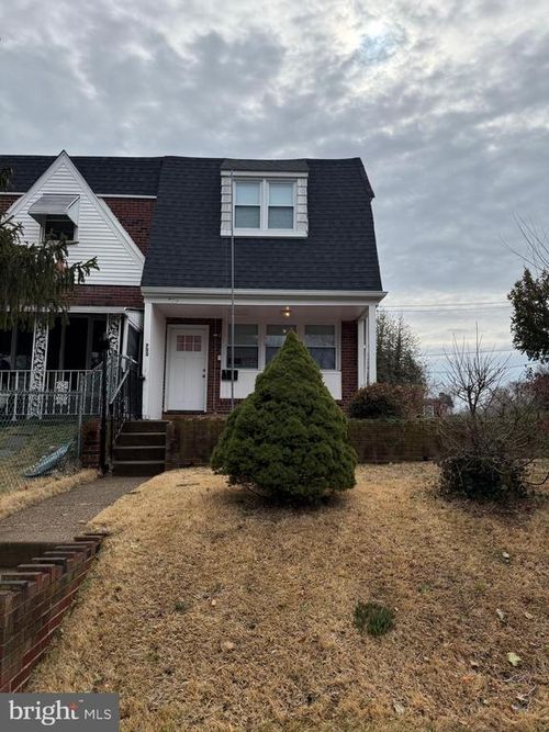 753 E 25th St, CHESTER, PA, 19013-5229 | Card Image