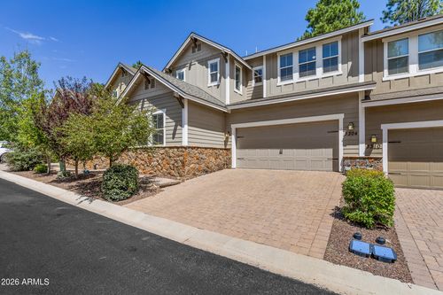 3304 S Hannah Ln, Flagstaff, AZ, 86005-6416 | Card Image
