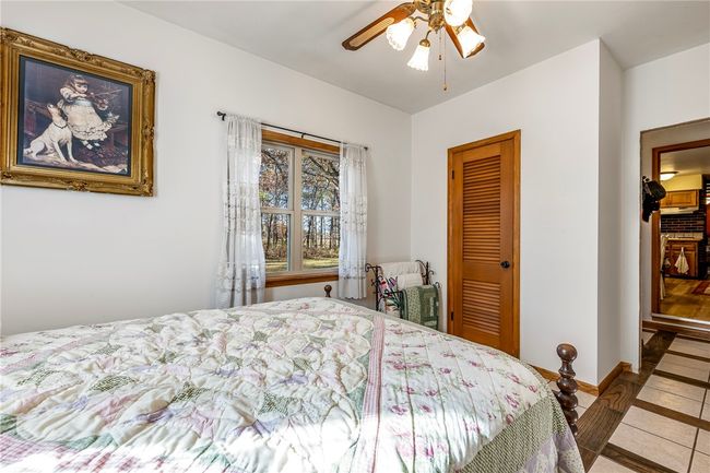 1415 S Madison Ave, House other with 4 bedrooms, 2 bathrooms and null parking in Aurora MO | Image 25