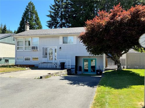 611 Nimpkish Dr, Gold River, BC, V0P1G0 | Card Image