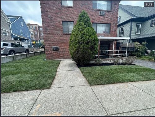 102-136 School, Somerville, MA, 02143 | Card Image