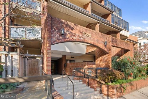 110-1020 Stafford St, ARLINGTON, VA, 22201-4632 | Card Image